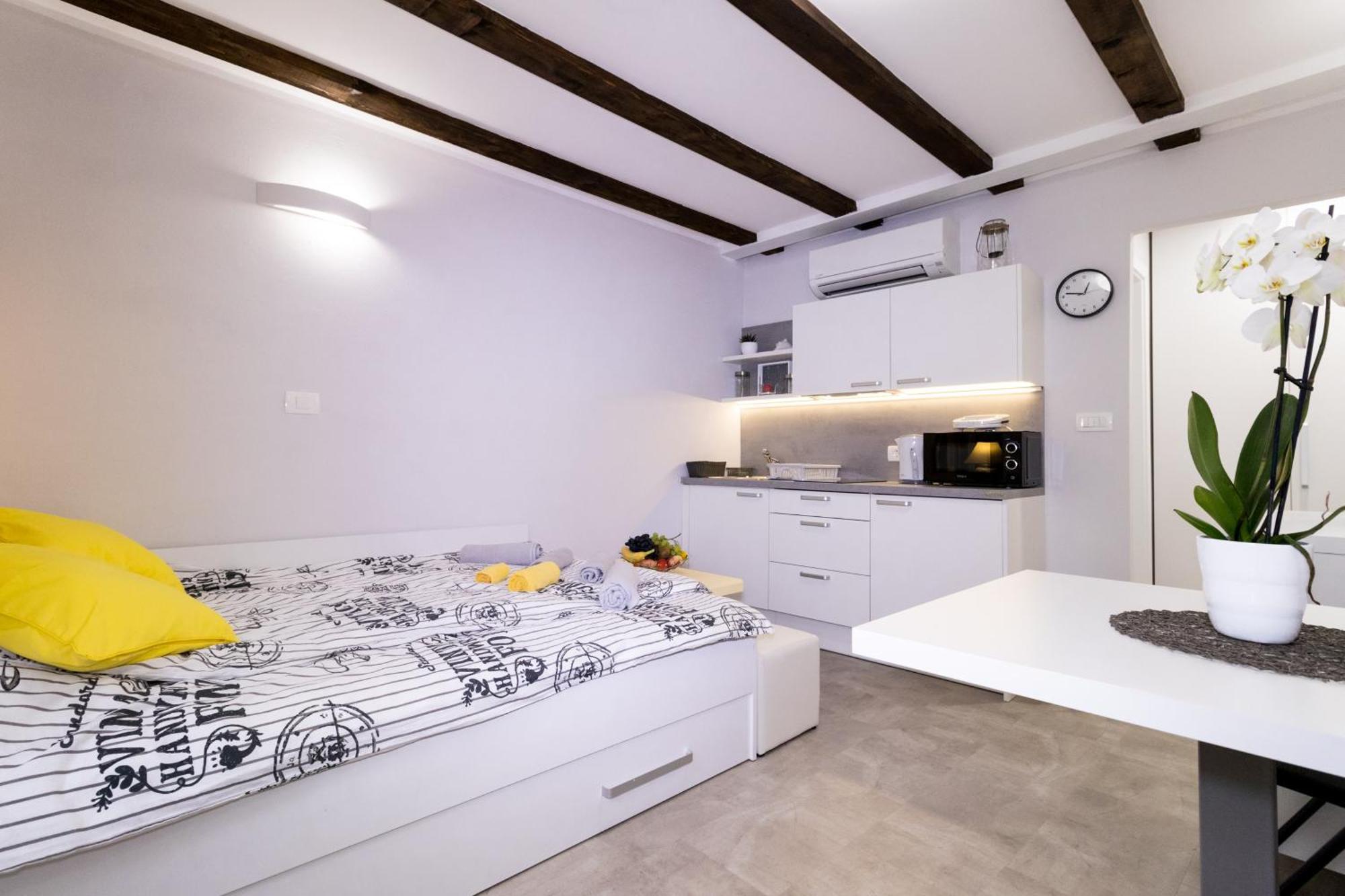 Apartments Bella Tara Піран Екстер'єр фото